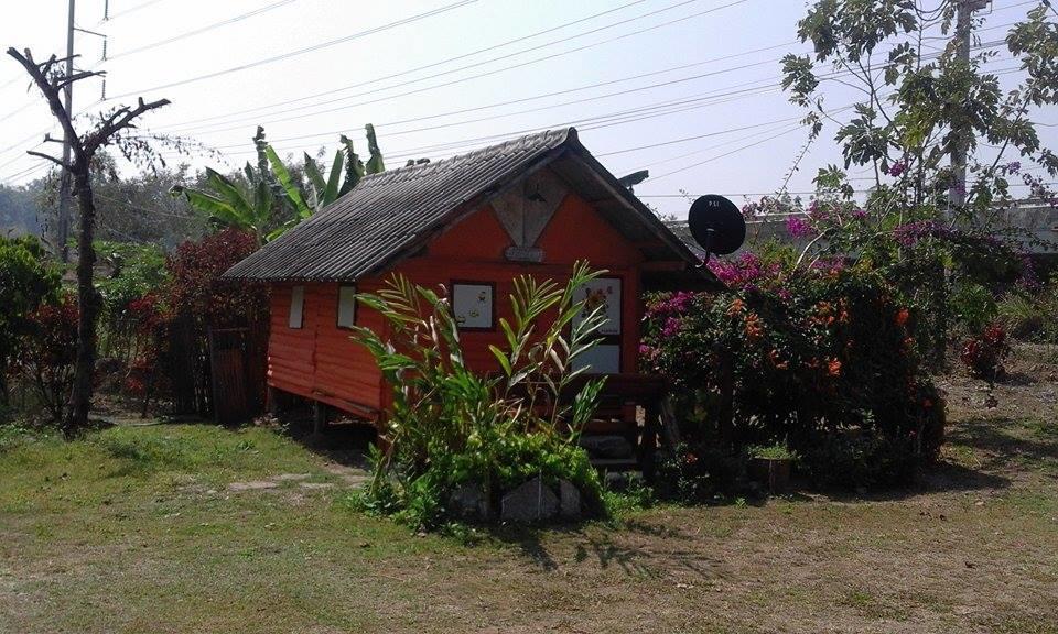 Baan Pai Likit Hotell Exteriör bild