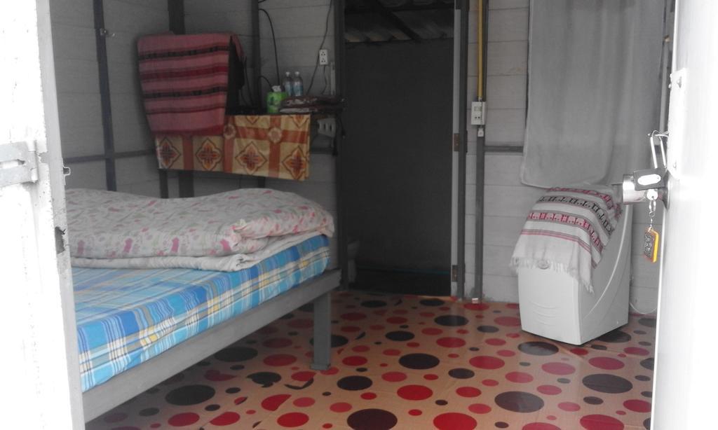 Baan Pai Likit Hotell Exteriör bild