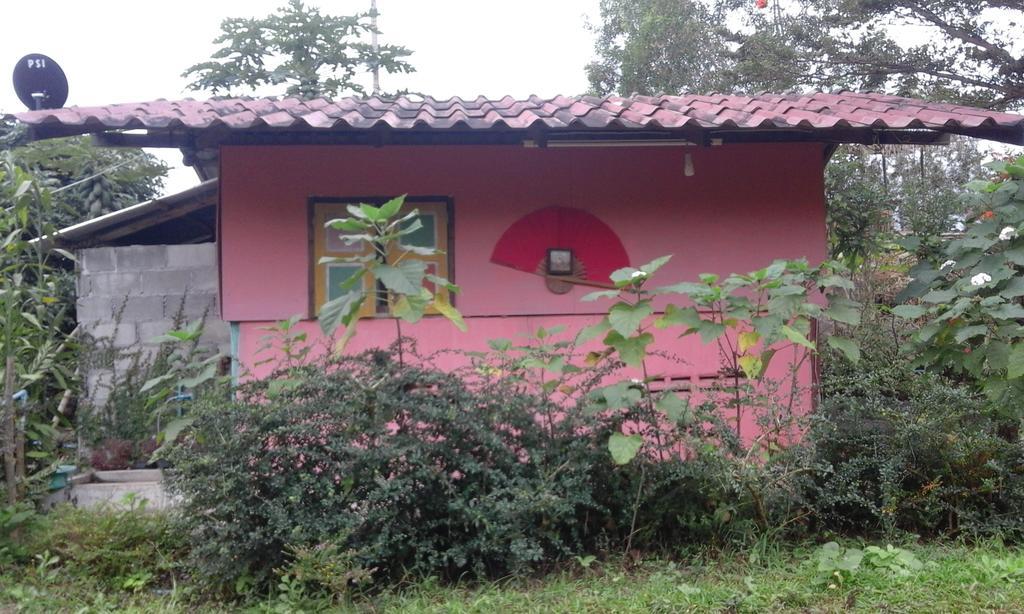 Baan Pai Likit Hotell Exteriör bild